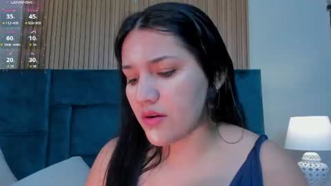 Snapshot of dalia_alissa chatting on 06.25.26 Violeta online show from 06.25.26
