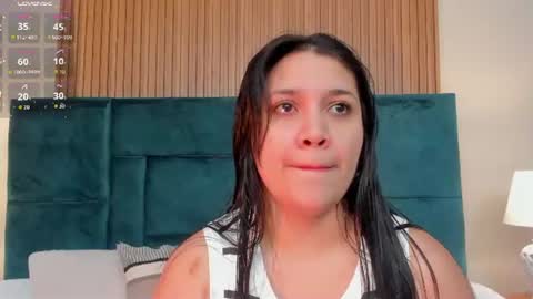 Snapshot of dalia_alissa chatting on 07.11.26 Violeta online show from 07.11.26