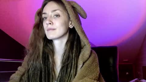 Dalia  online show from 01.16.25