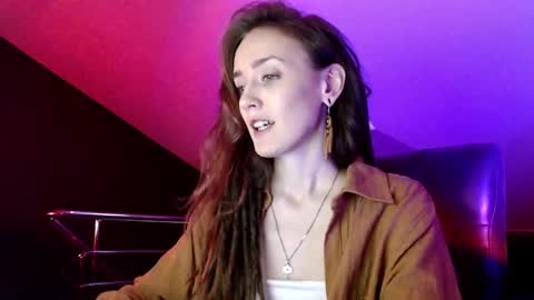 Dalia  online show from 01.24.25