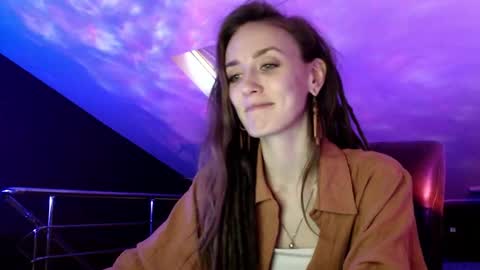 Dalia  online show from 02.17.25