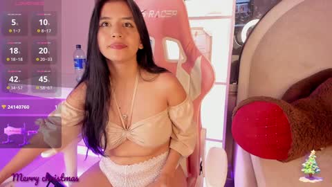 leila williams online show from 01.01.25