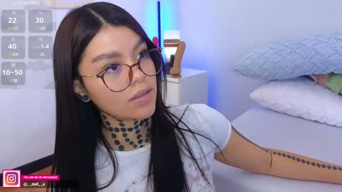 Snapshot of daliapunkt chatting on 02.06.25 Dalia online show from 02.06.25