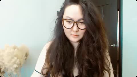 Snapshot of dalidayes chatting on 01.17.26 Dali online show from 01.17.26