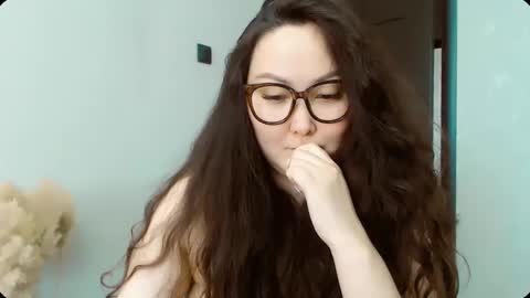 Snapshot of dalidayes chatting on 02.03.26 Dali online show from 02.03.26