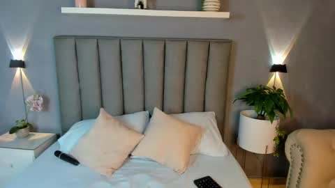 Snapshot of dalila30x chatting on 03.12.25 Dalila online show from 03.12.25