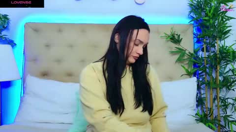 Snapshot of daliyaa_ chatting on 02.23.26 daliyaa_ online show from 02.23.26