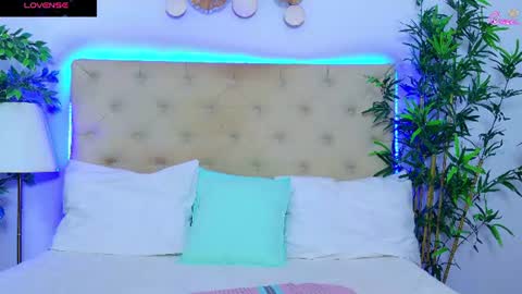 daliyaa_ online show from 06.17.26