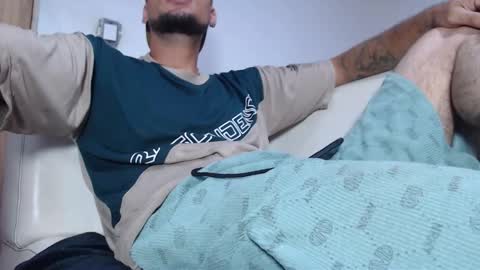 inst  stteban garcia online show from 11.01.25