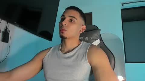 Snapshot of dalton111_ chatting on 10.12.25 Dalton online show from 10.12.25