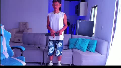 Snapshot of damar_felipe chatting on 01.26.25 damar_felipe online show from 01.26.25