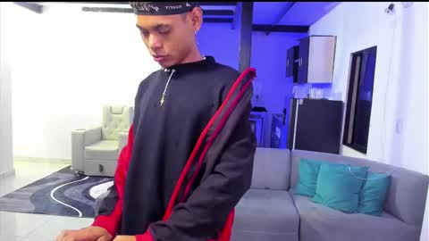 Snapshot of damar_felipe chatting on 02.12.25 damar_felipe online show from 02.12.25