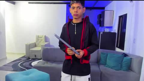 Snapshot of damar_felipe chatting on 02.12.25 damar_felipe online show from 02.12.25