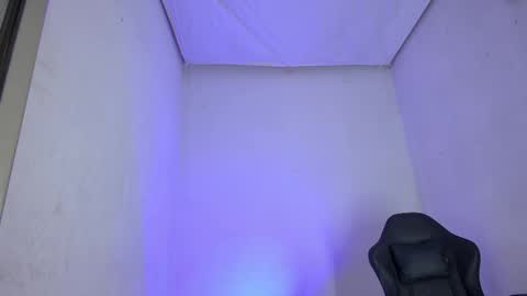 Snapshot of damar_felipe chatting on 12.02.25 damar_felipe online show from 12.02.25