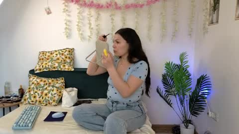 damedefeu online show from 04.08.26