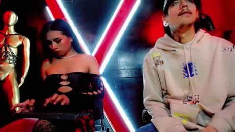 Snapshot of damian_and_camerum chatting on 02.28.26 damian_and_camerum online show from 02.28.26