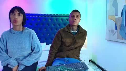 Snapshot of damian_and_roxanne chatting on 12.02.25 DAMIAN AND ROXANNE. online show from 12.02.25