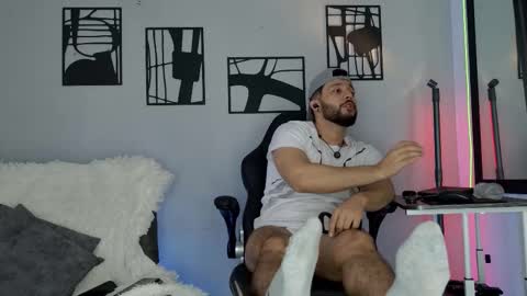 Snapshot of damian_buck chatting on 03.24.26 Jaxon online show from 03.24.26