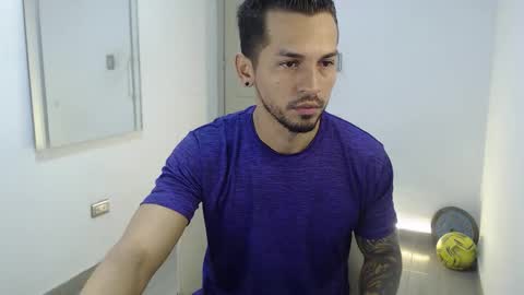 Damian online show from 10.14.25
