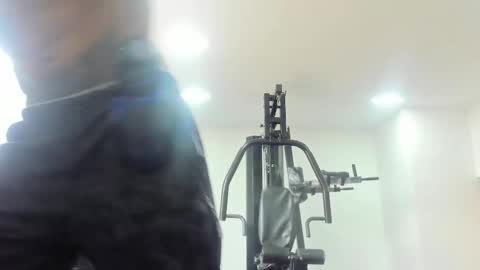 damian_shakur online show from 12.20.25