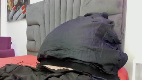 Snapshot of damian_vadim chatting on 02.15.26 Damian Vadim online show from 02.15.26