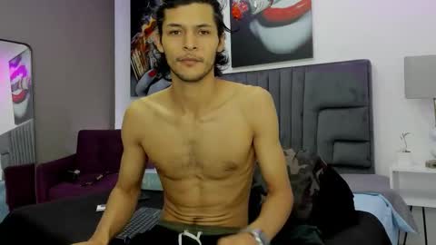 Snapshot of damian_vadim chatting on 02.21.26 Damian Vadim online show from 02.21.26