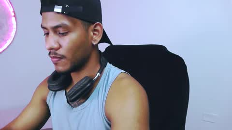 instagram damiannreed. online show from 02.20.26