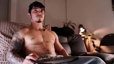 insta damn8   --------  online show from 02.11.26