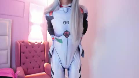 Snapshot of damiian20_ chatting on 10.25.25 Damian online show from 10.25.25