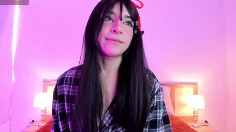 Snapshot of damiian20_ chatting on 11.12.25 Damian online show from 11.12.25