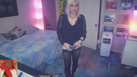 damngina39 online show from 11.23.25