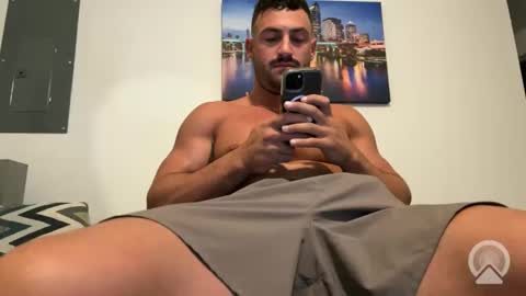 Snapshot of damnimhandsome25 chatting on 11.10.25 Clyde online show from 11.10.25