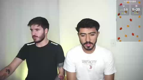 Snapshot of damon_frost chatting on 09.09.25 damon_frost online show from 09.09.25