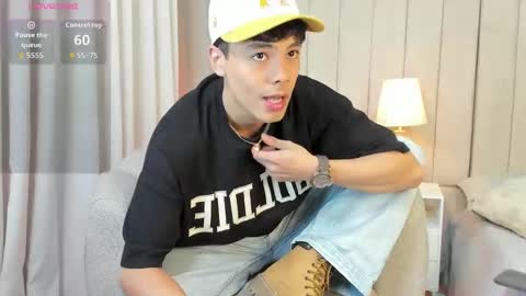 Snapshot of damon_nort chatting on 11.29.25 DEMON NORTH online show from 11.29.25