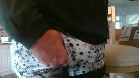 Snapshot of dan_va chatting on 12.24.24 Dan online show from 12.24.24