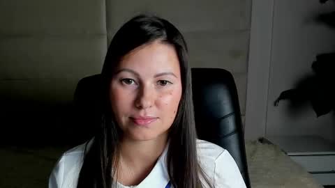 Dana Dom online show from 10.12.25