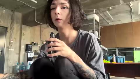 Snapshot of dandelion_sea chatting on 09.22.25 dandelion_sea online show from 09.22.25