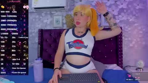 Daniela online show from 02.20.25