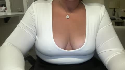 Rosalia online show from 01.06.26