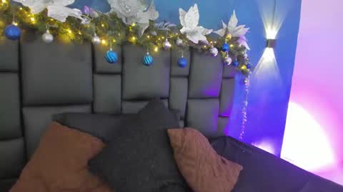 daneska online show from 12.15.25