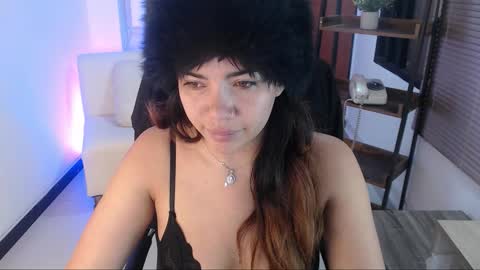 Veronica online show from 09.29.25