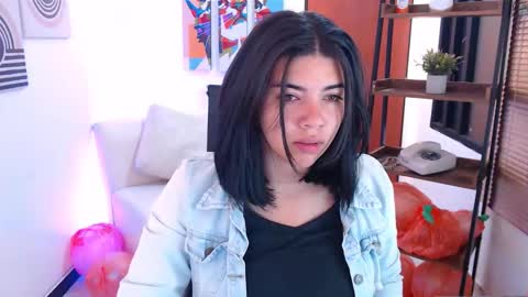 Veronica online show from 11.19.25