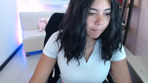 Veronica online show from 05.11.26