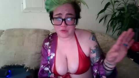 Snapshot of dani_alaska chatting on 02.22.25 Dani online show from 02.22.25