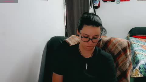 dani y jocelyn online show from 10.28.25