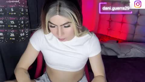 Snapshot of dani_lovet1 chatting on 04.27.26 dani online show from 04.27.26