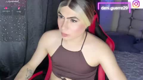 Snapshot of dani_lovet1 chatting on 06.12.26 dani online show from 06.12.26