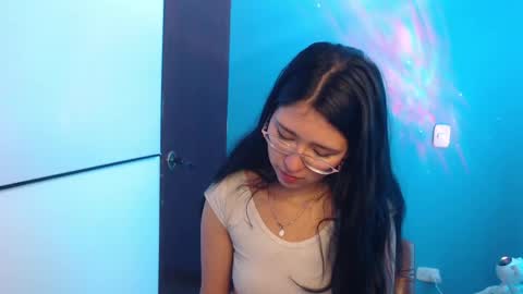 Snapshot of dani_tf chatting on 04.07.26 dani_tf online show from 04.07.26