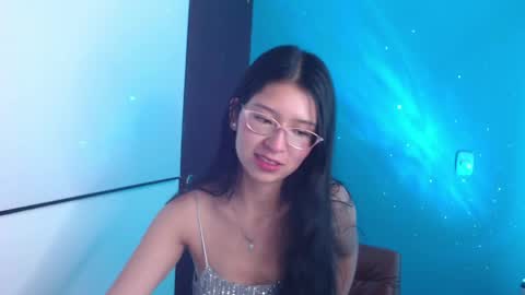 Snapshot of dani_tf chatting on 04.15.26 dani_tf online show from 04.15.26