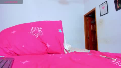 Snapshot of dania_wi chatting on 11.25.25 DANIA online show from 11.25.25